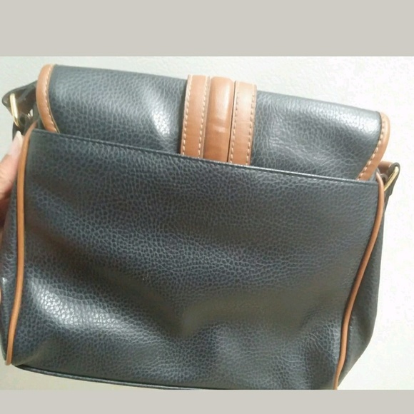 Cross Body Messenger Shoulder Bag  - Picture 2 of 4